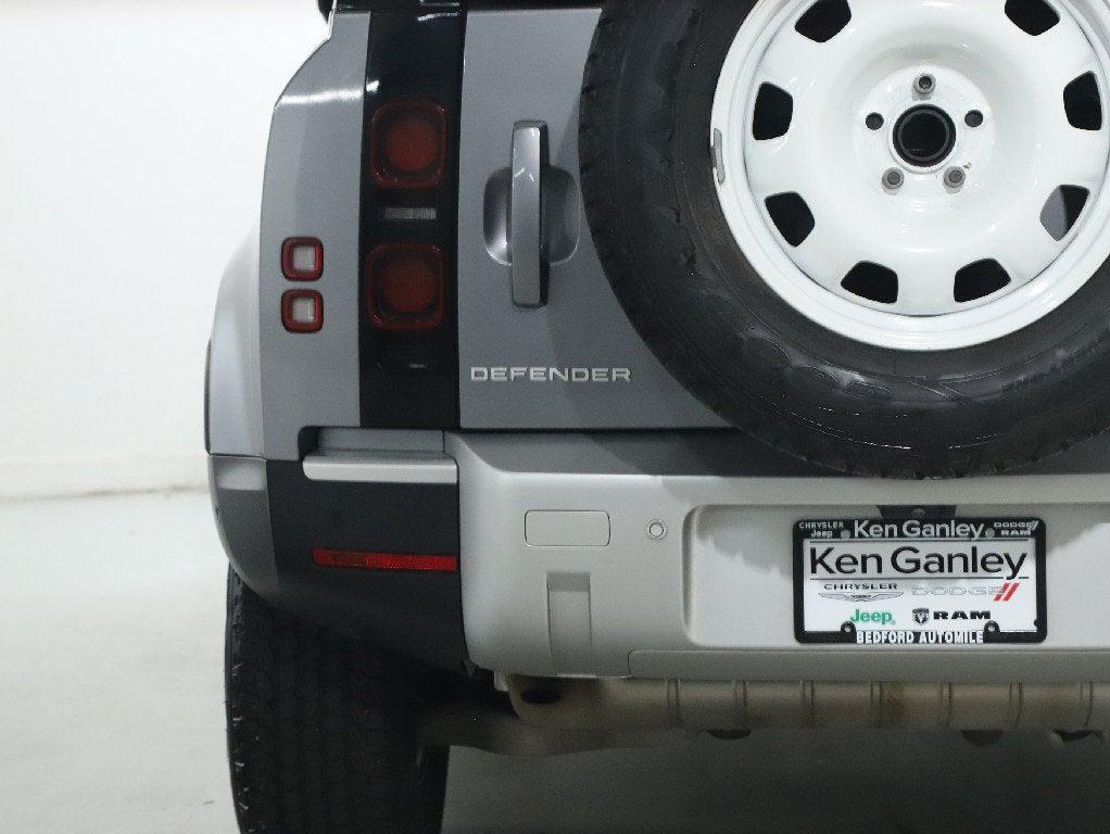 2022 Land Rover Defender 90 S