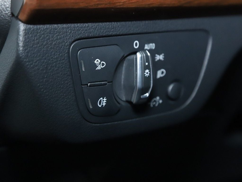 2023 Audi Q5 Premium Plus 45 TFSI S line quattro