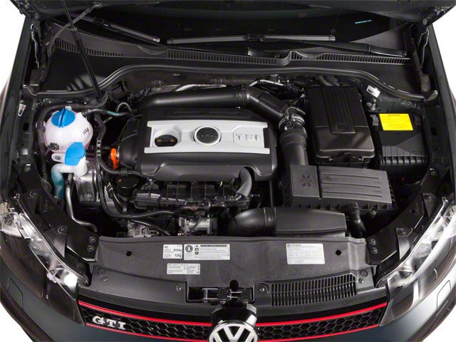 2013 Volkswagen Golf GTI Wolfsburg Edition