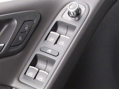 2013 Volkswagen Golf GTI Wolfsburg Edition