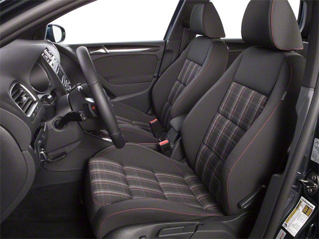 2013 Volkswagen Golf GTI Wolfsburg Edition