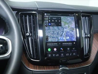 2023 Volvo XC60 B5 Ultimate Bright Theme