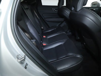 2023 Volvo XC60 B5 Ultimate Bright Theme